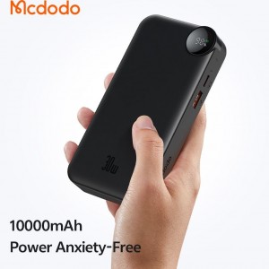 پاوربانک 30 وات ظرفیت 10000 مک دودو مدل MCDODO MC-3870 بهمراه کابل شارژ