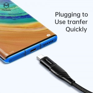 تبدیل لایتنینگ به تایپ سی مک دودو مدل OT-7700