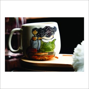 لیوان سرامیکی دستساز بهمراه پیش دستی چوبی طرح شازده کوچولو