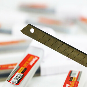 تیغ کاتر پنتر کوچک 9میلی متری  بسته 10 عددی