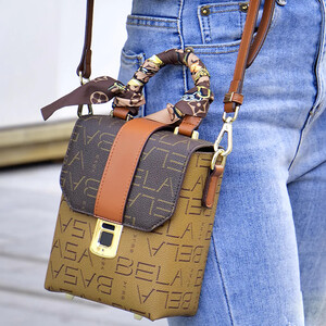 کیف دوشی و کیف دستی چرمی زنانه با قفل اثر انگشت هوشمند بلّا Finger Print