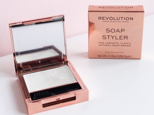 صابون ابرو رولوشن