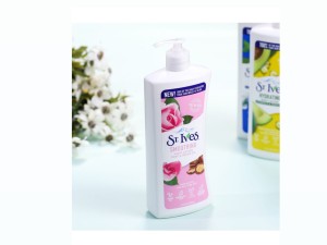 ‎لوسیون بدن سینت ایوز عصاره گل رز و روغن آرگان ST.IVES