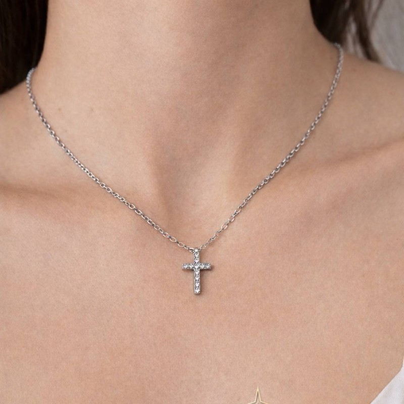 گردنبند نگین دار