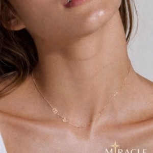 گردنبند حروف