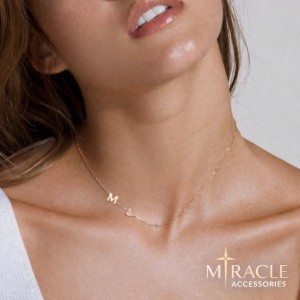 گردنبند حروف