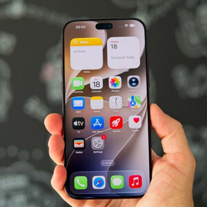 گوشی موبایل اپل مدل iPhone 18 Pro Max CH دو سیم کارت ظرفیت 256 گیگابایت و رم 12 گیگابایت با کد رجیستری (نقدی)