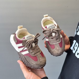 کتونی وارداتی بچگانه اسپرت