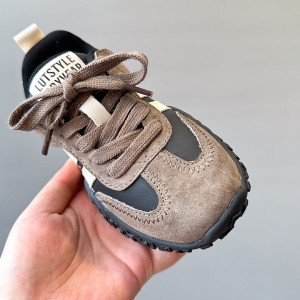 کتونی وارداتی بچگانه اسپرت