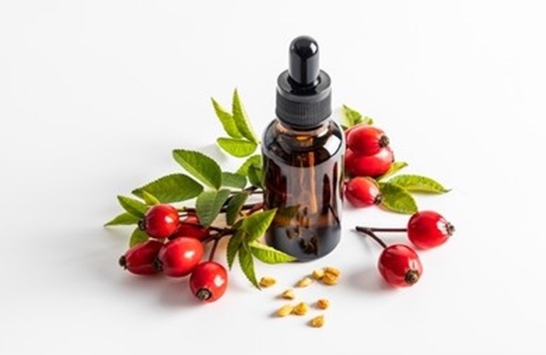 روغن رزهیپ، جایگزینی طبیعی برای محصولات شیمیایی مراقبت از پوست و مو