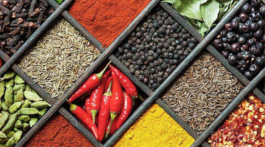 بهترین ادویه ها و چاشنی های آرگانیک
