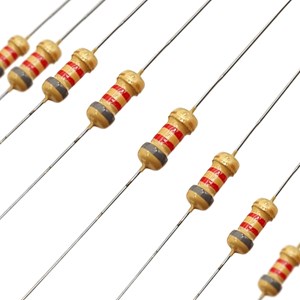 مقاومت 8.2K  1/4W  5%