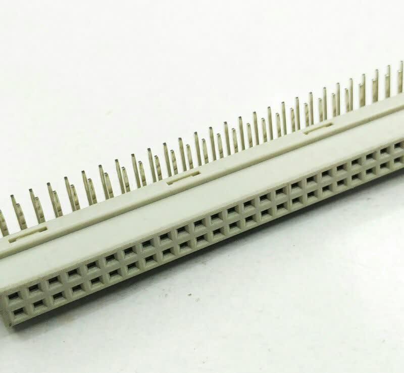 ترمینال فونیکس مادگی پیچی PIN 4