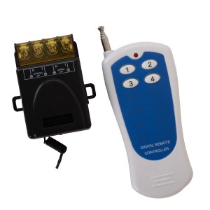 پک ریموت کنترل ۴ کانال 433MHz به همراه ۱ عدد ماژول رله 30 آمپر
