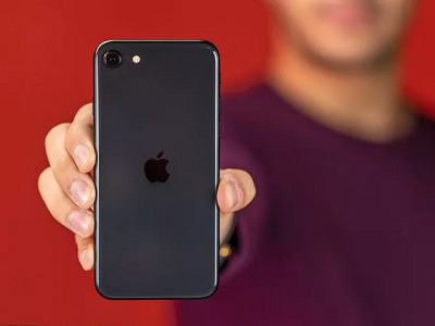 نسل سوم آیفون SE احتمالا سه‌ماهه نخست 2022 رونمایی خواهد شد