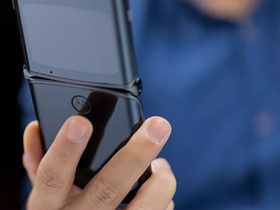 نسل سوم گوشی تاشدنی موتورولا Razr قدرتمندتر و خوش‌ساخت‌تر خواهد بود