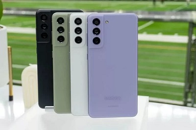 سامسونگ اولین آپدیت نرم افزاری گلکسی S21 FE را منتشر کرد