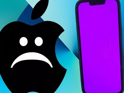 برخی از خریداران آیفون 13 از باگ صورتی شدن نمایشگر خبر می‌دهند