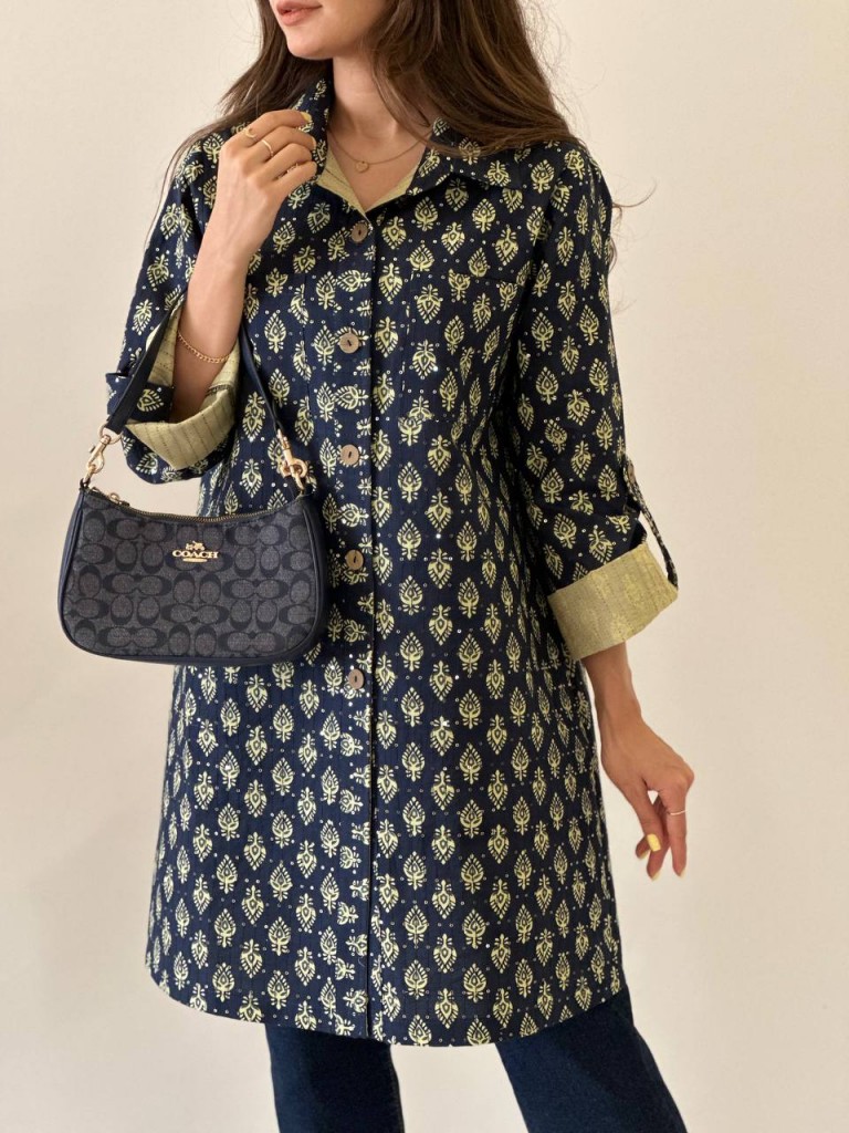 باتیک آناهید