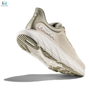 HOKA Arahi 7 1147850-OKB