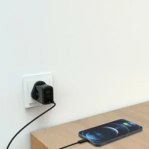 شارژر دیواری 45 وات پاوا مدل Stout Gan Travel Charge به همراه کابل USB-C به لایتنینگ