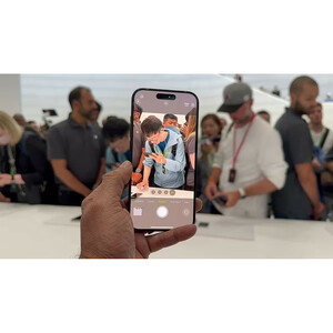 گوشی موبایل اپل مدل iPhone 15 Pro Max ZAA دو سیم‌ کارت ظرفیت 1 ترابایت و رم 8 گیگابایت - رجیستر شده - نات اکتیو