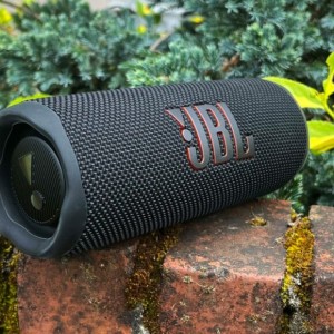 راهنمای خرید بهترین اسپیکر JBL