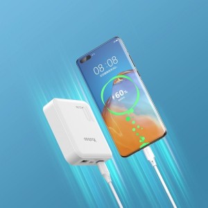 پاوربانک مینی فست شارژ 3 پورت Yoobao 6024Q 10000mAh.jpg