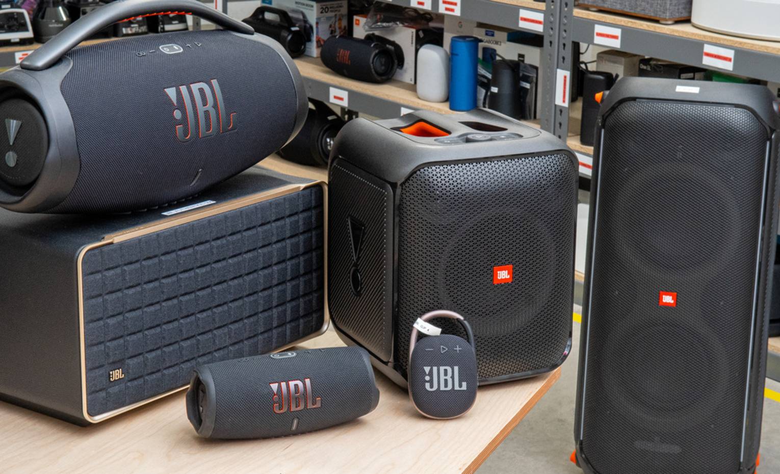 معرفی اسپیکر JBL سری Charge ویژگی ها