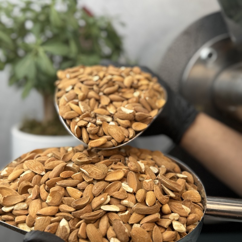 مغز بادام درختی  ایرانی