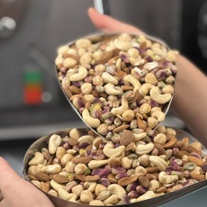 چهار مغز خام