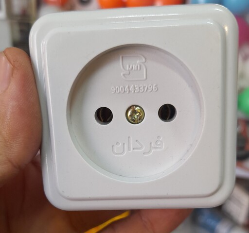 پریز برق روکار فردان الکتریک ،مدل فانتزی، سفید (پریز استاندارد روکار)