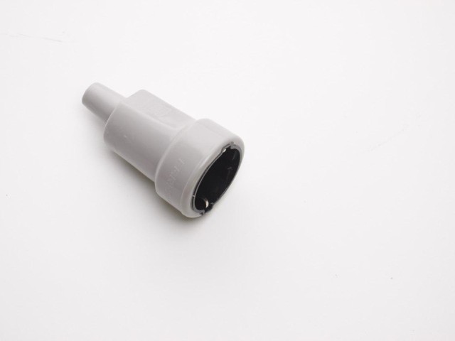 مادگی برق صنعتی فرحان الکتریک مدلF777 ارت دار