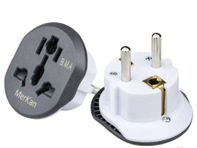 تبدیل سه به دو دوشاخه برق مرکن (مبدل دوشاخه برق 3 به 2 Merkan)