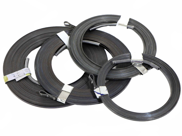 فنر سیم کشی 15 متری (برند تلاش) جنس بدنه فلزی