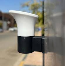 چراغ دیواری روشا (طرح پارکی) برند روشنایی دوستان