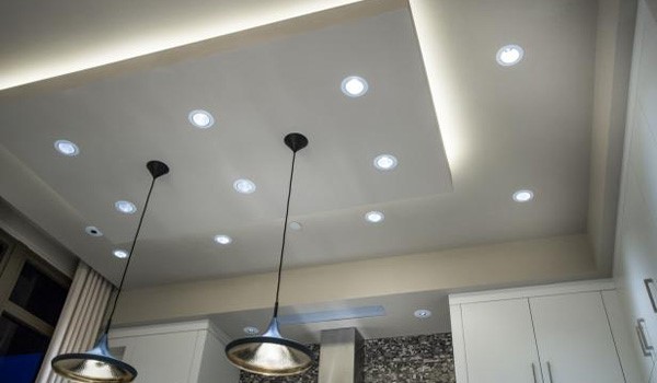 خرید چراغ‌ سقفی توکار