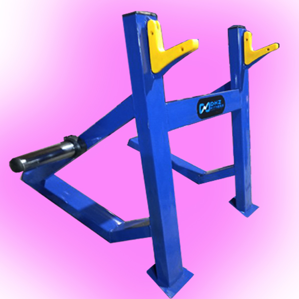 خرک جلو آینه