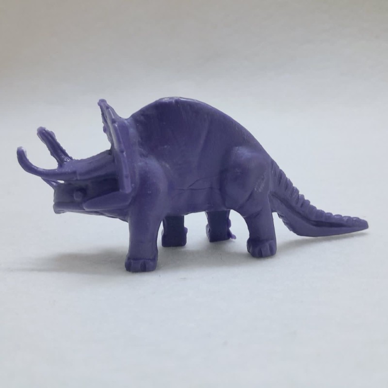 عروسک دایناسور  پلاستیکی تریسراتوپس (Triceratops) سایز کوچک