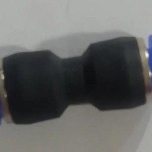 دوراهی پنوماتیک شلنگ آب کولرآبی(رابط جهت شلنگ های دوتکه )