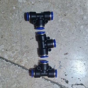 سه راهی پنو ماتیک کولر آبی مخصوص شلنگ آب