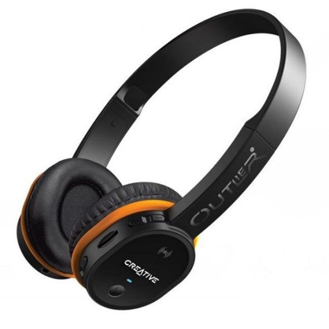 هدفون کریتیو مدل Outlier