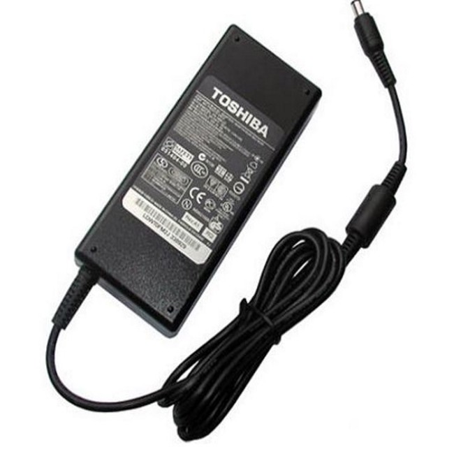 Toshiba 15V 8A Laptop Adaptor