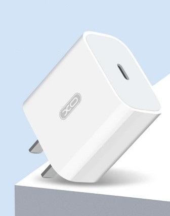 آداپتور ایکس او مدل  fast sharger  XO-L77