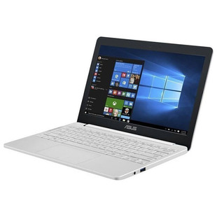 ASUS E203NA &#8211; A Laptop4