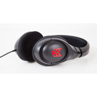 هدست کریتیو مدل Blaze