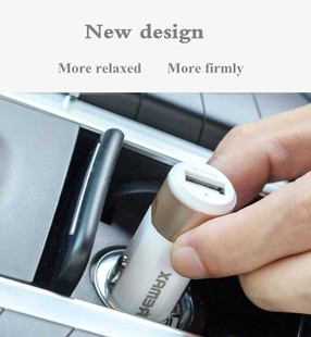 شارژر فندکی ريمکس مدل RCC102 همراه با کابل شارژ