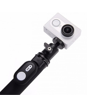 دوربین ورزشی با دسته نگهدارنده و ریموت بلوتوثی شیائومی مدل YI Travel Edition