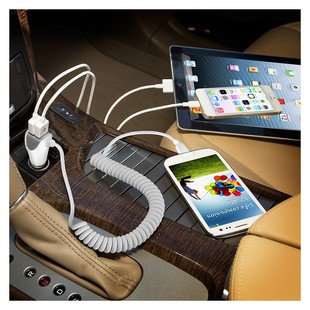 n420-trio-car-charger-by-naztech-front-car