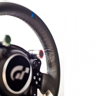 مشخصات Thrustmaster T-GT Racing Wheel For PS4/PC